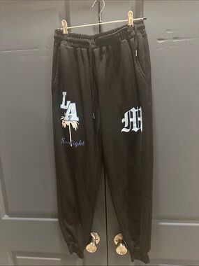 ROMWE Black LA Palm Graphic Joggers